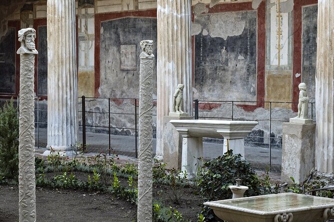 From Naples: Tour of the Amalfi Coast, Sorrento, and Pompeii - Sorrento for 1.5 Hours: Sirens, Lemons, and a Better Pace