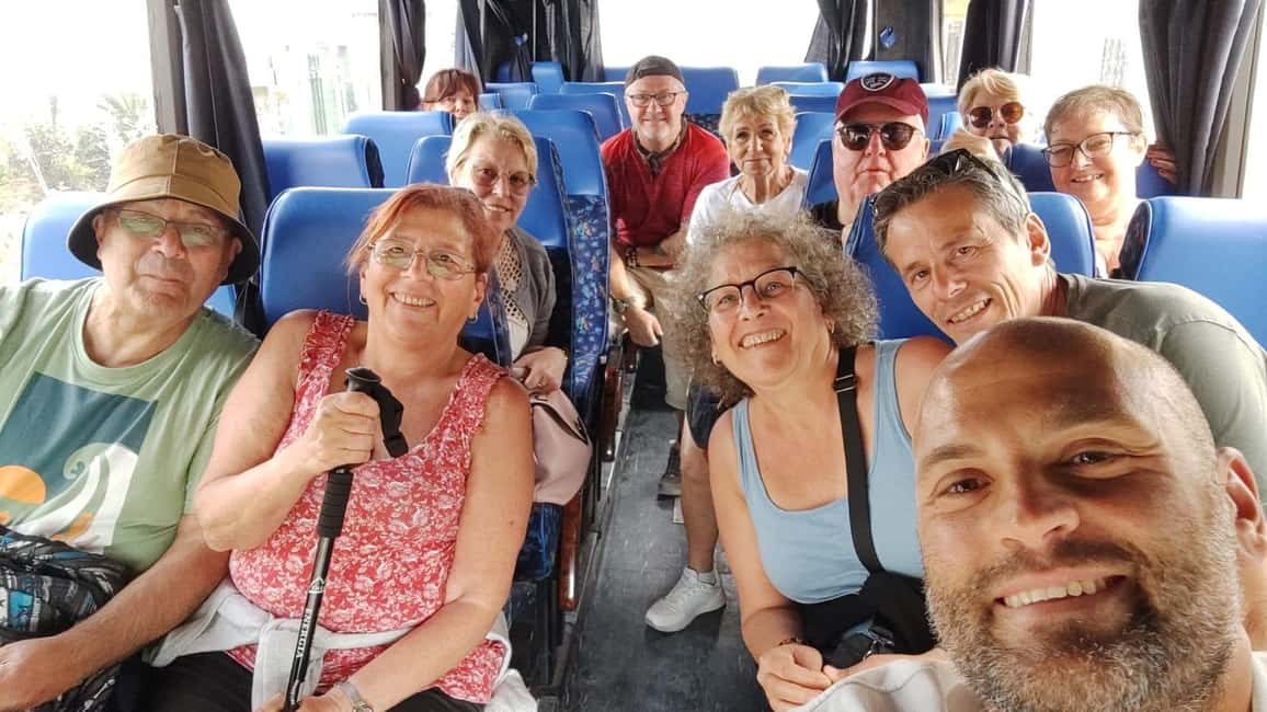 From Naples: Vesuvius Easy Tour - Vesuvio National Park free time: your hike window and how to pace it