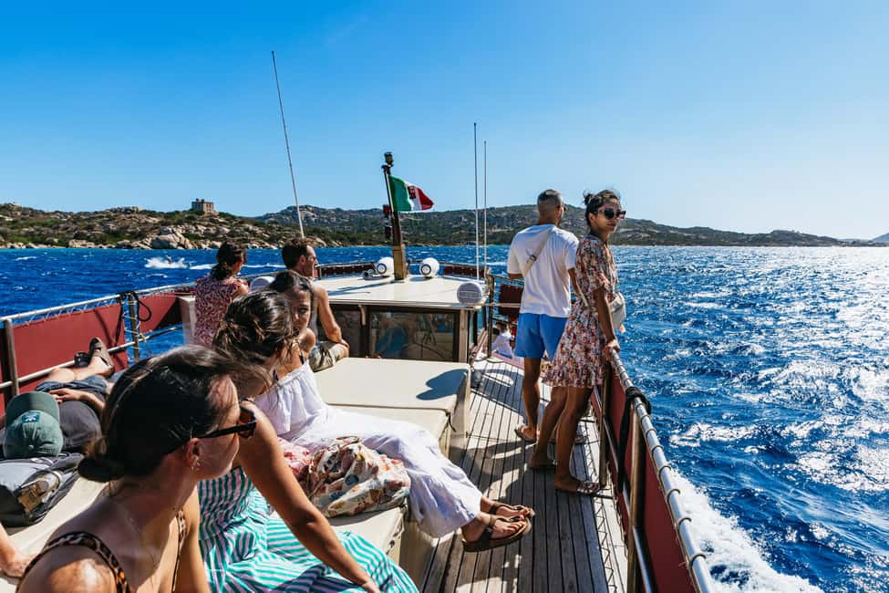 From Palau/La Maddal: Boat Tour of La Maddalena Archipelago - Key things that matter on this La Maddalena boat day