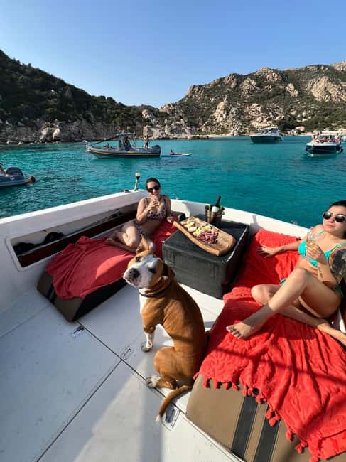 From Palau/La Maddalena: All inclusive Yacht Tour - Guides and crew: why names keep coming up