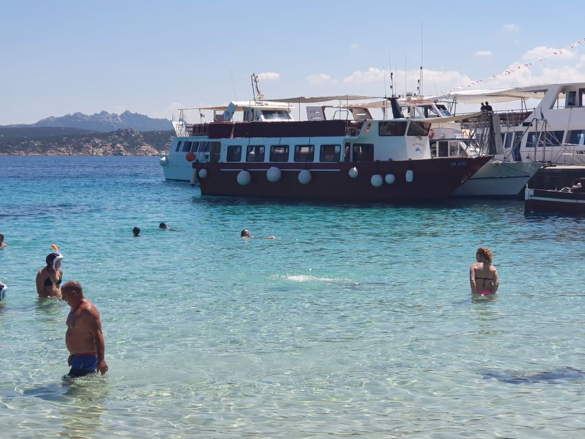 From Palau: La Maddalena Archipelago Boat Tour with Pasta - La Maddalena Island walking time: historic center, narrow streets, and gelato