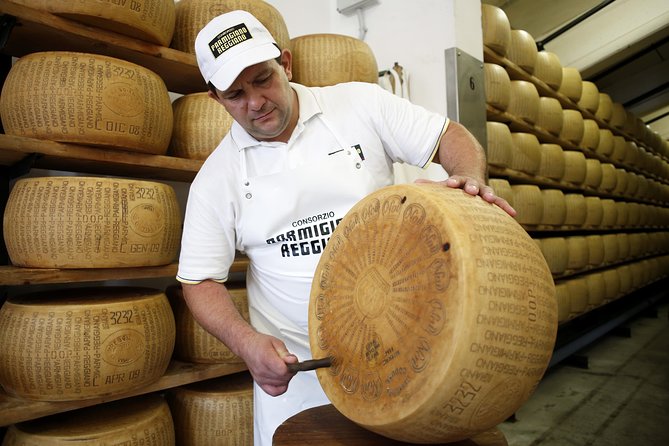 From Parma: Parmigiano Reggiano Farm Tour & Tasting with Transfer - Tasting time: two aged cheeses with honey, balsamic, and sparkling wine