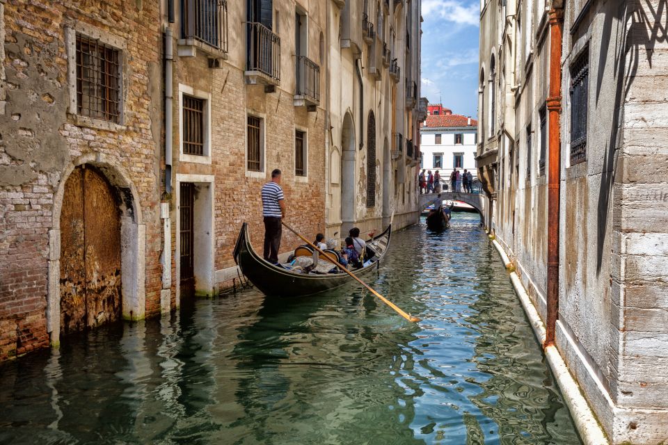 From Porec: Venice Catamaran Crossing One-Way or Round-Trip - Arriving in Venice: From the Dock to San Marco Without Panic