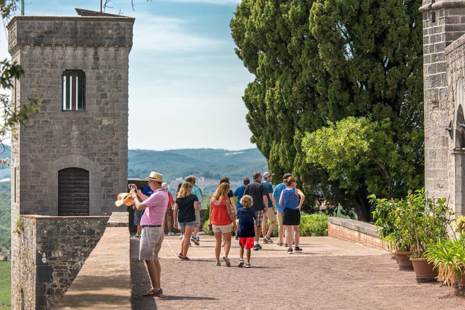 From Rome: Bagnoregio & Orvieto Day Trip with Wines & Lunch - Orvieto in Umbria: Cathedral highlights and your underground time