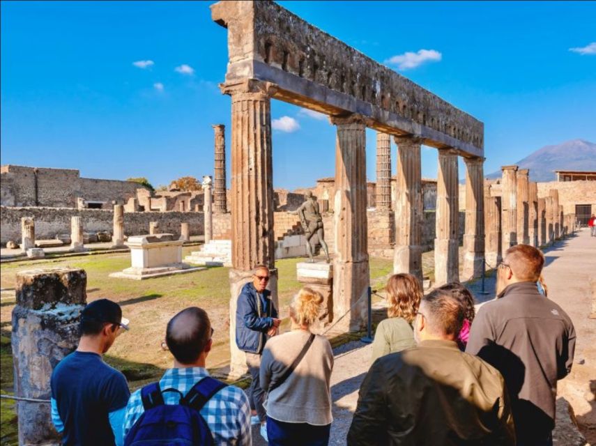 From Rome: Pompeii, Positano and Amalfi Coast Day Trip - The drive south: what the time in the van really feels like