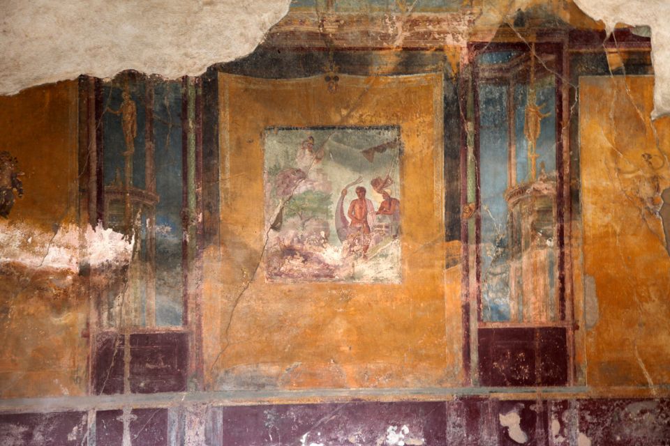 From Rome: Pompeii, Positano and Amalfi Coast Day Trip - Amalfi Coast views and photo stops: don’t expect full towns beyond Positano