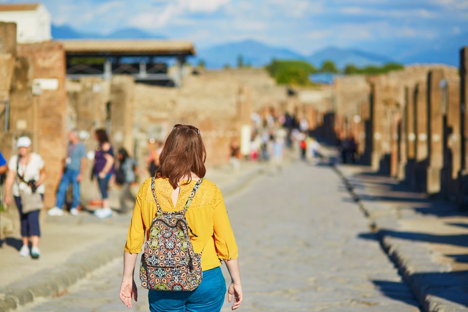 From Rome: Pompeii, Positano and Amalfi Coast Day Trip - What the long return to Rome is like (and how to get through it)