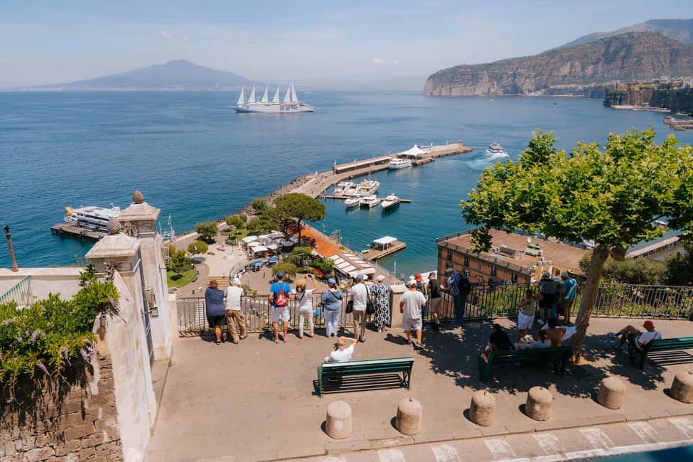 From Rome: Pompeii with Expert Guide & Amalfi Coast Day Trip - Key moments that make this day trip work
