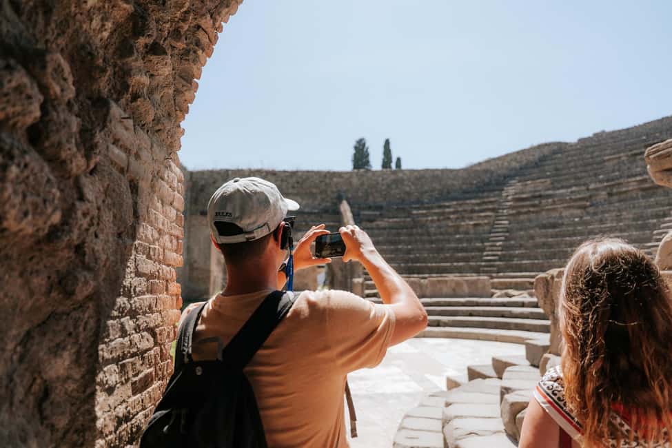From Rome: Pompeii with Expert Guide & Amalfi Coast Day Trip - Pompeii with an archaeologist guide: what you actually learn