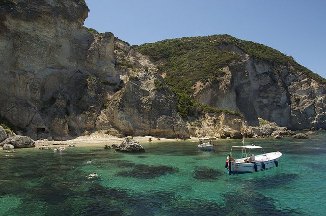 From Rome: Ponza Island Day Trip with Boat Excursion - Why Ponza is the right kind of escape from Rome