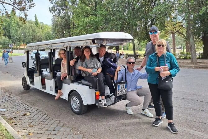 From San Gimignano: Tuscany Vespa Tour, Lunch & Wine Tasting - San Gimignano stop: winery tasting plus the kind of lunch that sticks with you