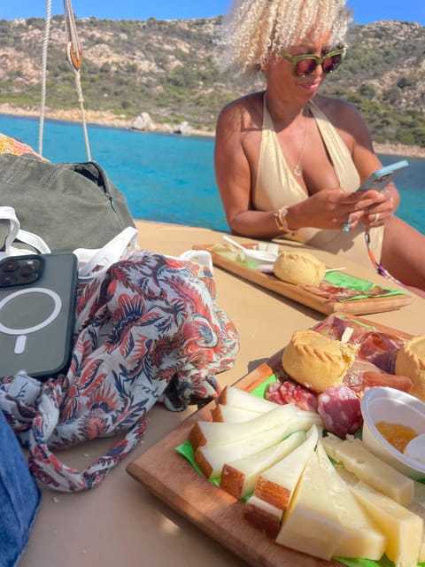 From San Paolo: Tavolara and Molara Island Cruise with Lunch - Tavolara Island: cliffs, iconic shapes, and turquoise water