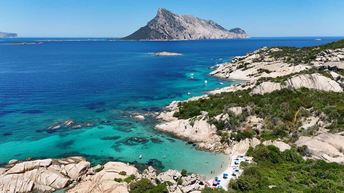 From San Teodoro: Tavolara Archipelago Grand Tour - Brandinchi Beach (Little Tahiti): your first dose of fine sand and ease