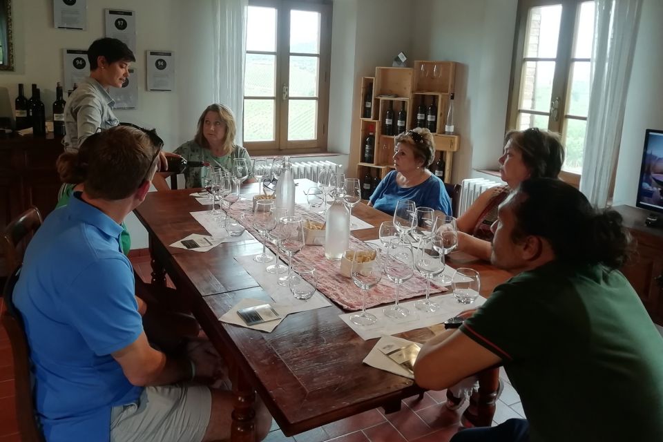 From Siena: Brunello di Montalcino Guided Wine Tour W/ Lunch - From Siena to Montalcino: the minivan day that keeps moving