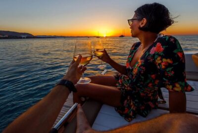 From Sorrento: Capri Boat Tour Day & Night Experience - Meeting at Bar Ruccio: the easiest part if you arrive early