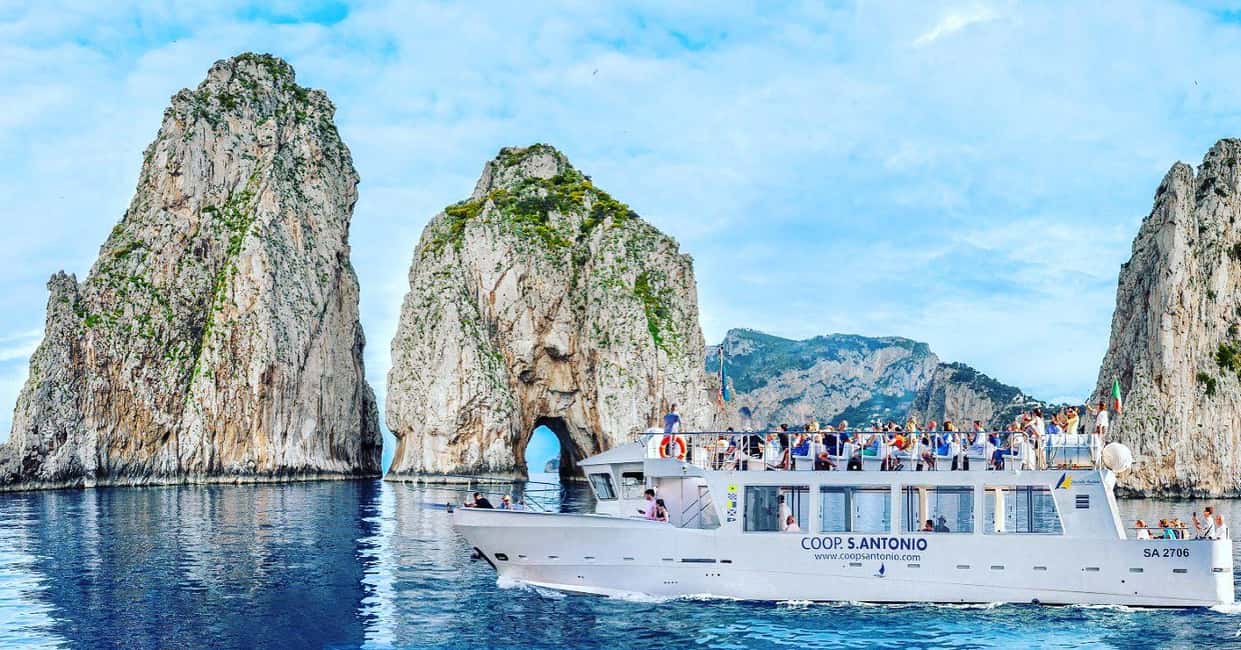 From Sorrento/Nerano: Capri Island Cruise with Guide Onboard - Check-in at Cooperativa S. Antonio: where to meet without guessing