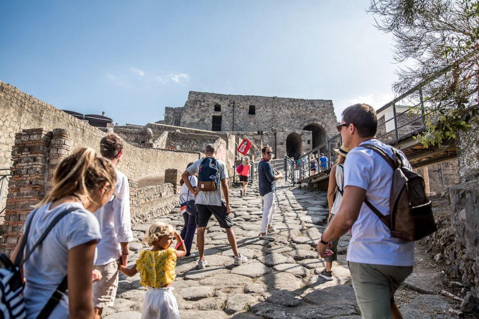 From Sorrento: Pompeii Half-Day Skip-the-Line Tour - Practical tips to make your visit smoother
