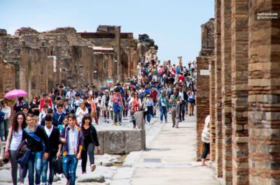 From Sorrento: Pompeii Ruins All-inclusive Guided Tour - Ticket pickup at Tempio Travel in Sorrento Circumvesuviana Station