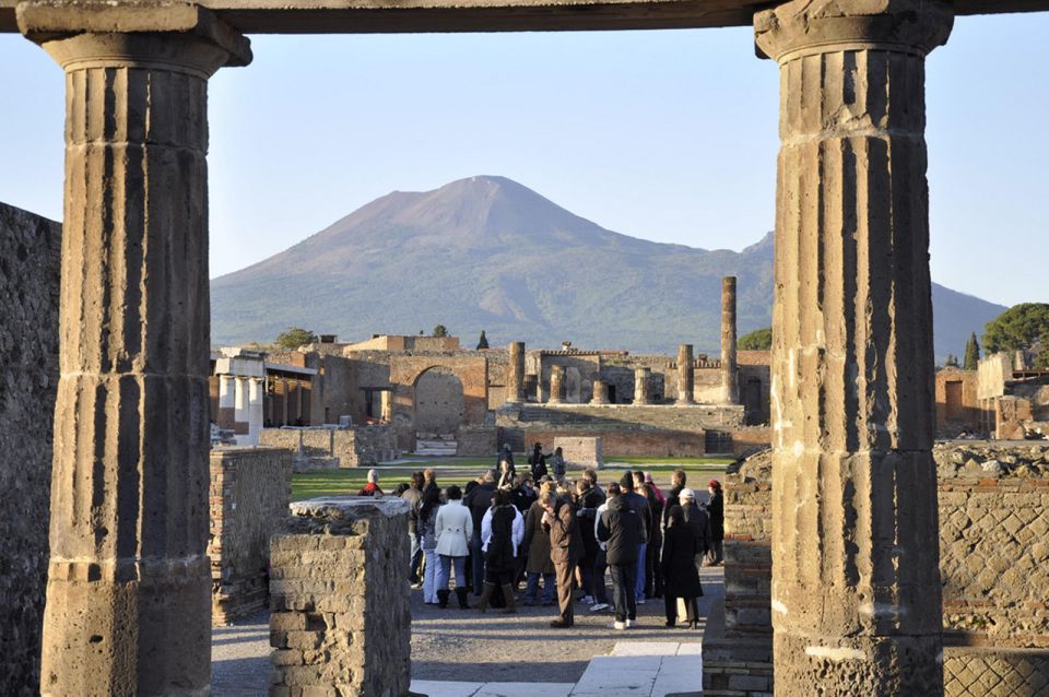 From Sorrento: Pompeii Ruins All-inclusive Guided Tour - The 79 AD eruption story and the body casts