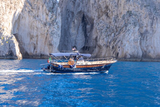 From Sorrento: Positano & Amalfi Coast Small-Group Boat Day Tour - Practical Tips: Sea, Clothing, and the Town-Step Reality