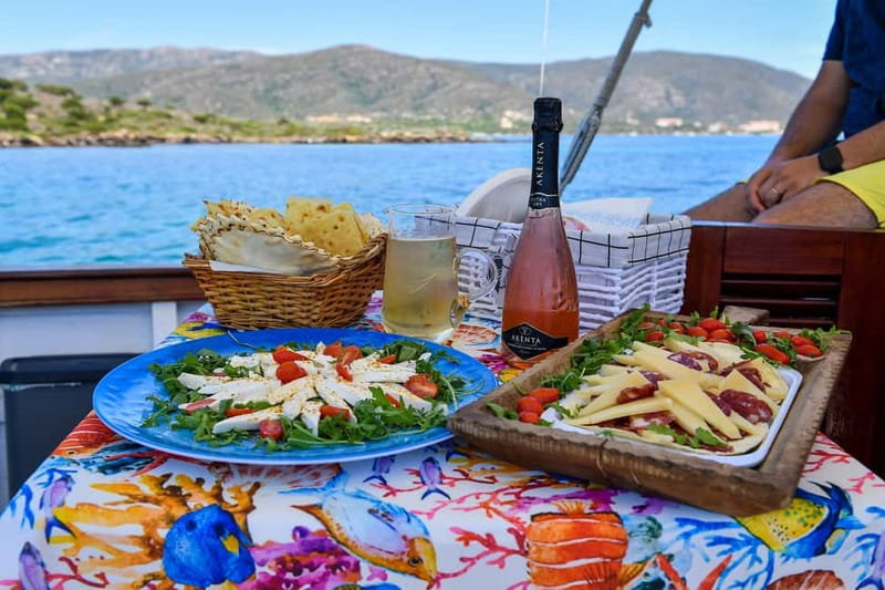 From Stintino: sailing trip to Asinara with Lunch - Why this sail works: Asinara’s coves plus a real boat day
