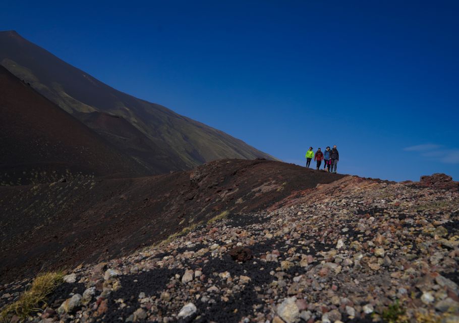 From Syracuse: Mount Etna Guided Morning Hike & Food Tasting - Why this Etna trip starts with Syracuse convenience