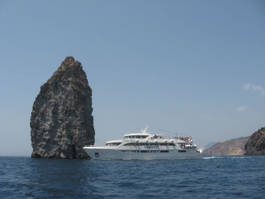From Taormina: Lipari and Vulcano Mini Cruise Aeolian Tour - The return cruise: Faraglioni, Horse Cave, and Mermaid’s Rock