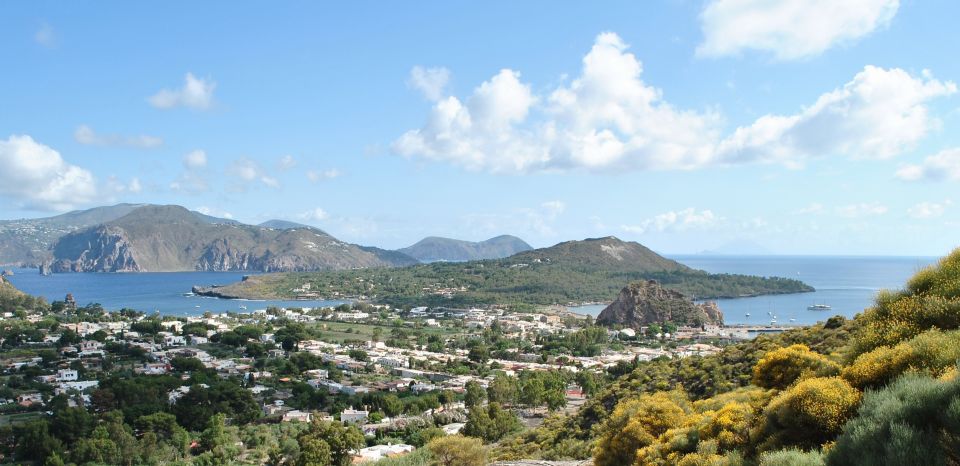 From Taormina: Lipari and Vulcano Mini Cruise Aeolian Tour - Timing, group dynamics, and the “early day” reality
