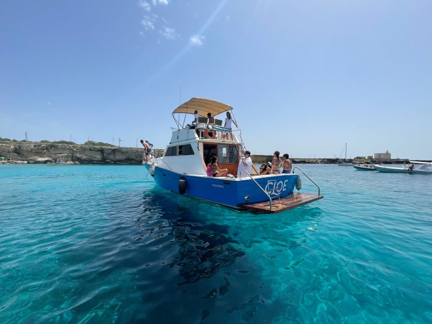 From Trapani: Favignana and Levanzo Boat Tour with Lunch - Morning Cruise to Favignana: The Sea Views Start Early