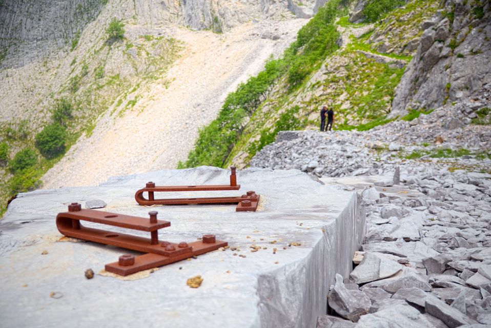 From Tuscany Carrara: Marble Quarries Tour by Jeep - Underground Quarry Time: Seeing Machinery and the Excavation Process Up Close