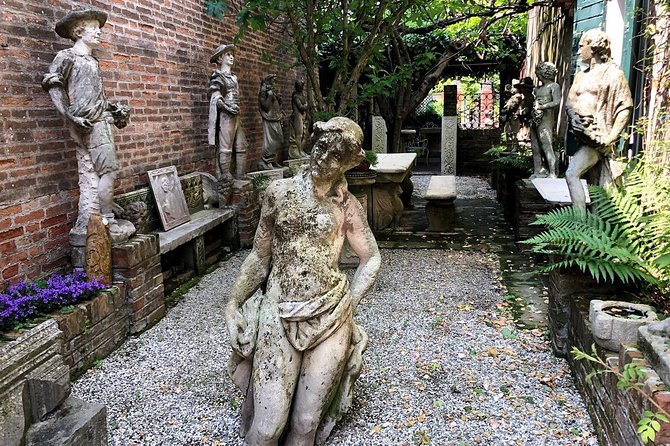 Full-day Boat Tour of Venice Islands from St Mark’s Square - Price and value: what $32.44 really buys you
