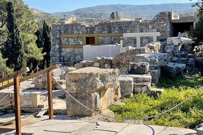 Full-Day Private Adventure: Knossos-Zeus’ Territory-Old Villages - Stop 2: Avdou olive oil factory tour and tastings