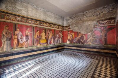 Full-Day Tour in Pompeii, Sorrento and Amalfi Coast - Sorrento time: Piazza Tasso, lemon culture, and a practical base for Amalfi sightseeing