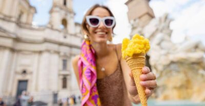 Gelato and Pasta Cooking Class in Rome - Piazza Navona - Ristorante Tucci check-in: Prosecco, timing, and the small-group pace