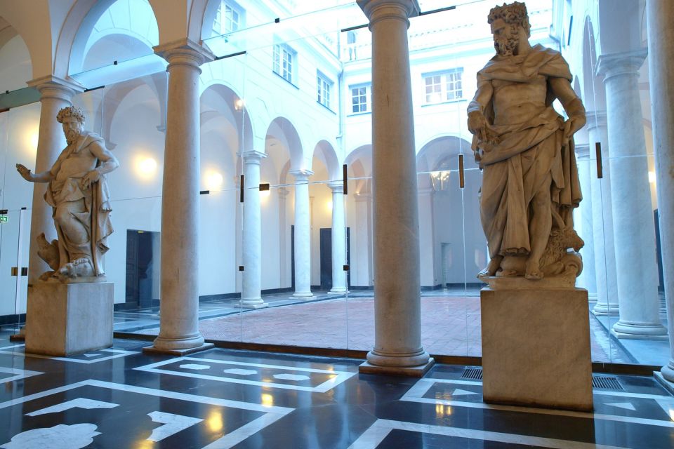 Genoa: 2-Hour Guided Walking Tour of the Historical Center - Why Genoa’s Old Town Walk Feels Like a Shortcut