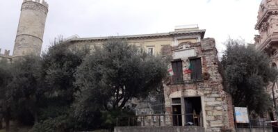 Genoa: Historic Guided Tour of Christopher Columbus' House - The house interior: workshop on the ground floor, private rooms above