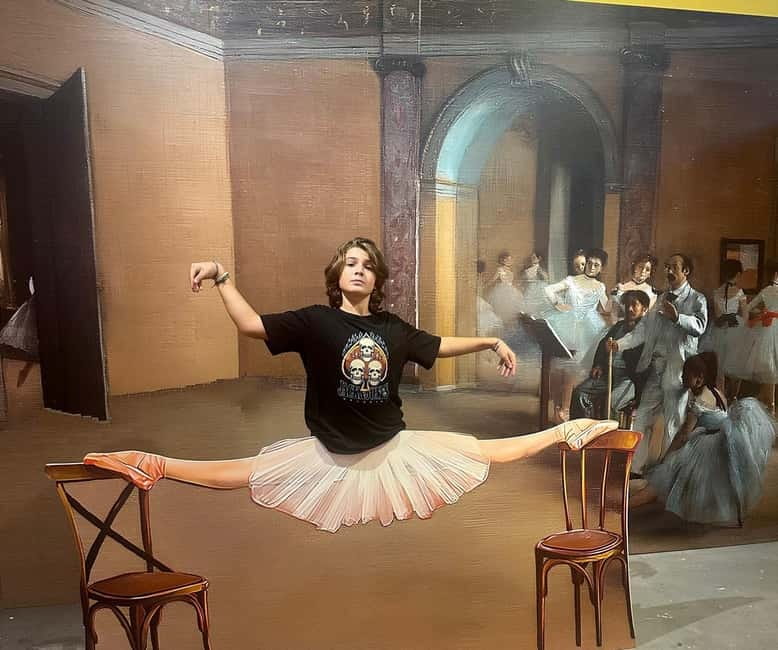 Genoa: Impossible Museum Entry Ticket - The Photo-Friendly Side: Selfie & Dreams 360 and 3D Moments