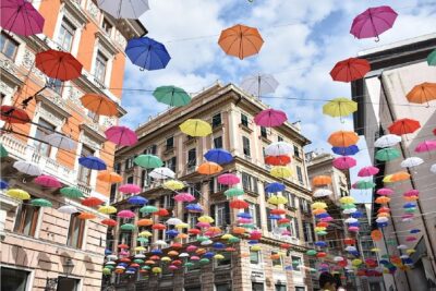 Genoa Walking Tour: Explore Top Sights & Hidden Gems - Piazza De Ferrari: the city’s stylish front door