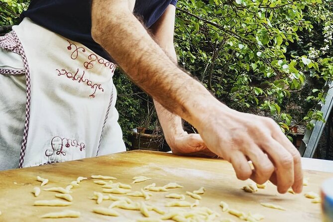 Genoese cooking lesson in the with lunch in the terrace - Who This Genoese Cooking Lesson Is Best For