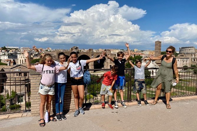 German Kolosseum und Forum Romanum - Meeting point at Ludus Magnus and how the tour ends in the Forum