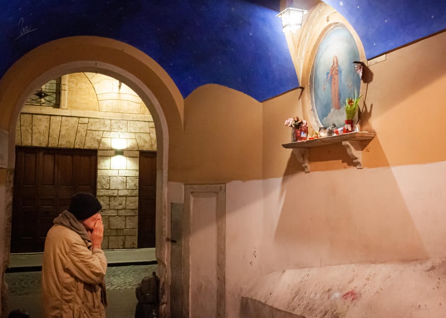 Ghosts, Legends & Mysteries of Rome Tip-Based Walking Tour - Campo de’ Fiori: the finale where the night story closes