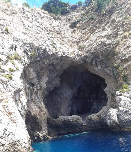 Giardini Naxos: Isola Bella and Grottos Cruise with Aperitif - How Long It Really Feels: Two Hours With a Tight, Practical Pace