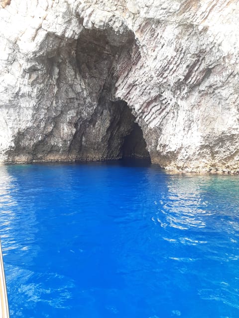 Giardini Naxos: Isola Bella and Grottos Cruise with Aperitif - Isola Bella Marine Park: Protected-Water Swim Time