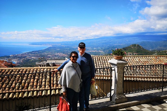 Giardini Naxos, Taormina and Castelmola-White Lotus-From Catania - Taormina Without the Rush: Isola Bella Views, City Gates, and Corso Umberto