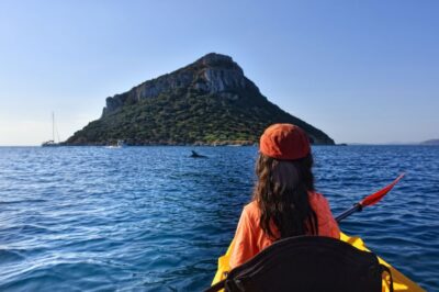 Golfo Aranci: Kayak Tour with Dolphins and Aperitif - How your guides shape the route: Cala Moresca, Figarolo, and conditions