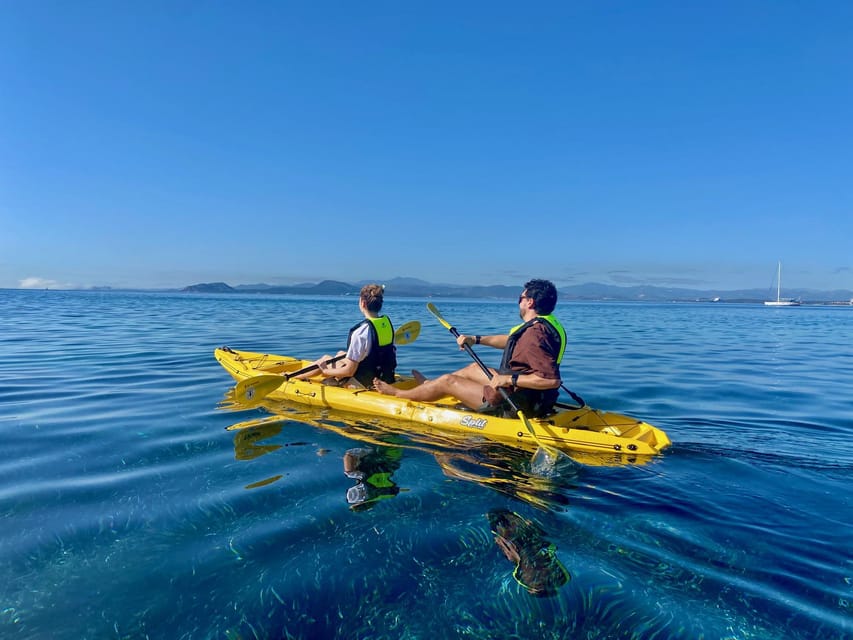 Golfo Aranci: Small group Kayak tour with Aperitif &dolphins - Morning vs sunset: two different ways to enjoy the same water