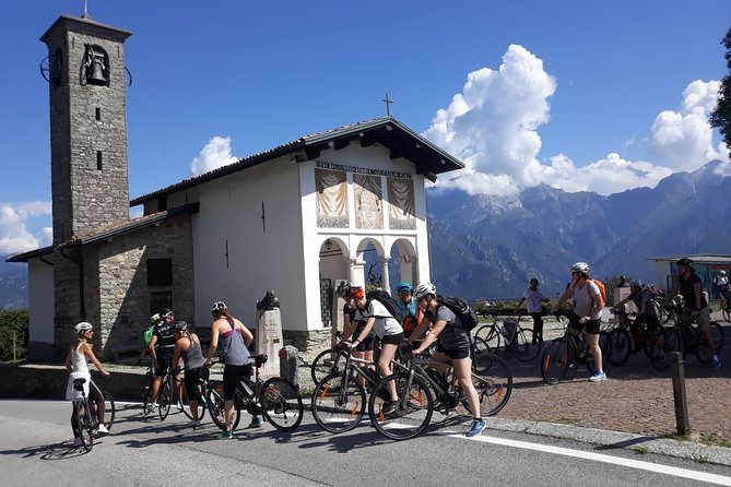 Group Bike Tour: Onno & Ghisallino (E-bikes and Road bikes) - Getting started at Bike It! Bellagio (and choosing your ride)