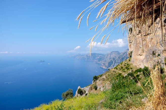 Guided Day Hike on the Path of the Gods with Sorrento Transfer - The shepherd hut lunch: where the day turns into a story