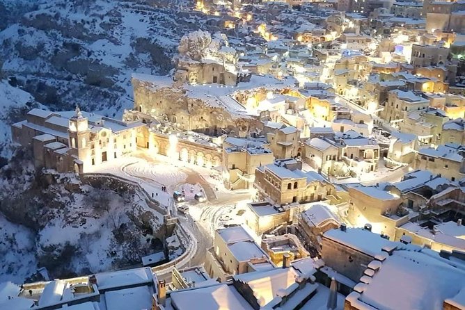 Guided Tour of Matera Sassi - Rupestrian Church of Sant’Antonio Abate al Sasso Barisano: rock-carved devotion