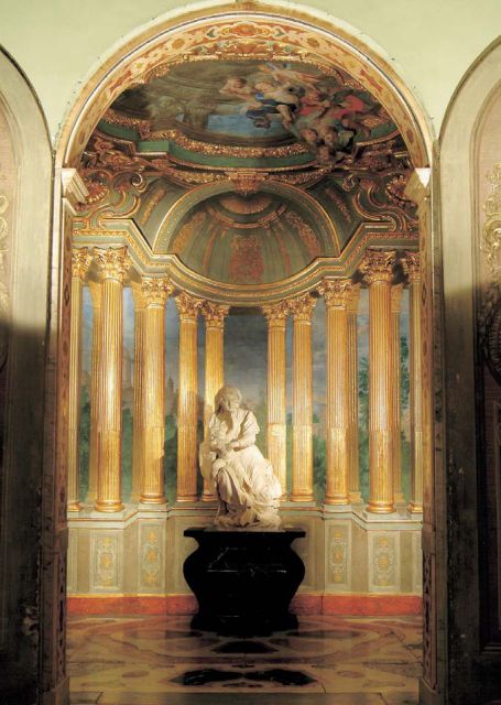 Guided Tour of Rolli Palaces UNESCO Site, Genoa - The Guides: Bilingual Storytelling (and What to Expect)
